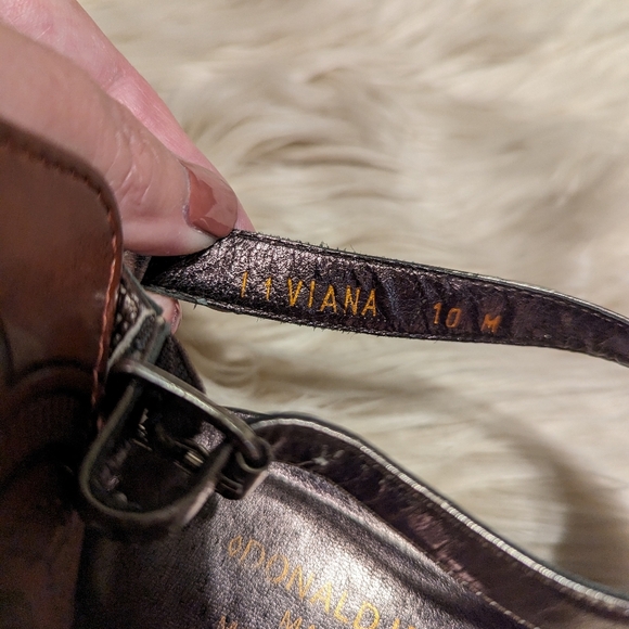 Donald J Pliner  metallic heels size 10 M - Picture 5 of 5